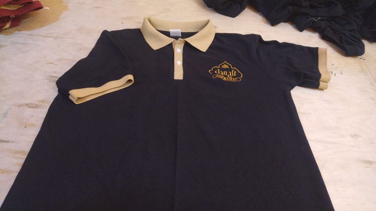 تيشيرت بولو نص كم لون واحد